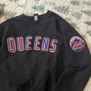 QUEENS "SHEA ROAD" METS (CREW NECK)